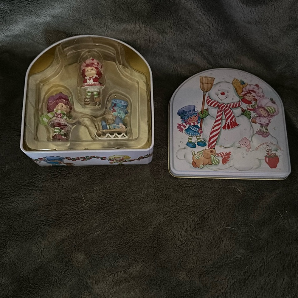 Strawberry Shortcake and Friends Ornaments